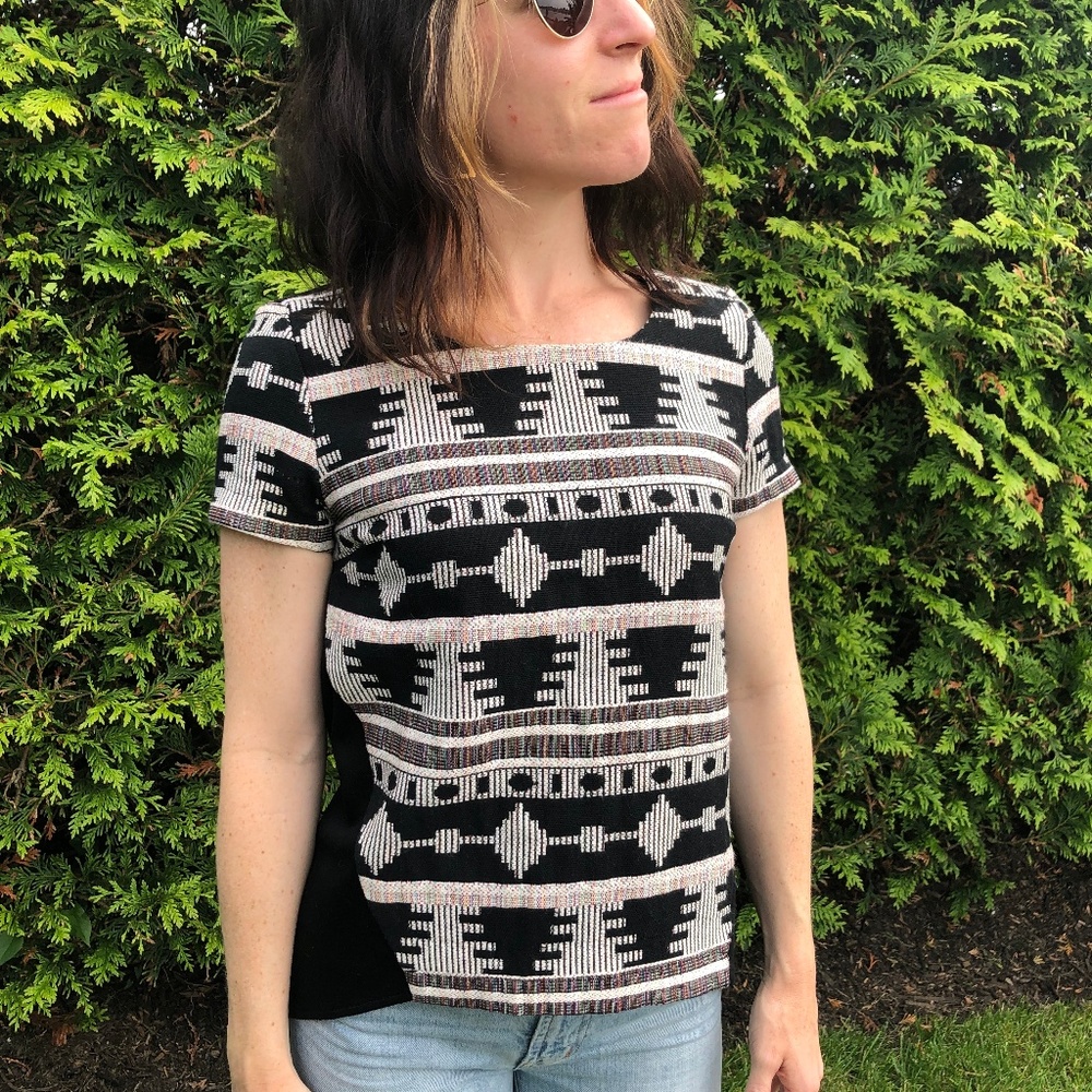 Chic Anthropologie Top - Size XS